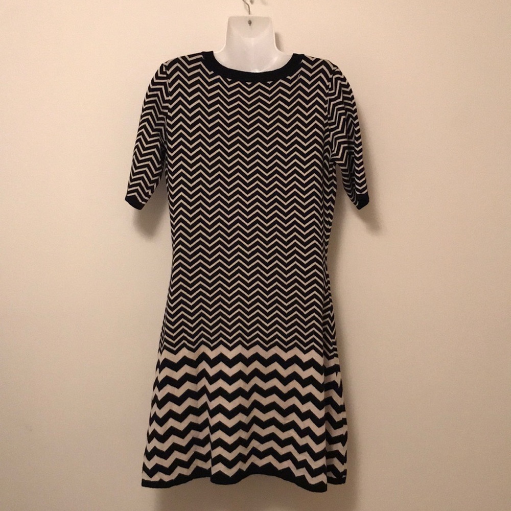 Sweater Dress! - Picture 4 of 6